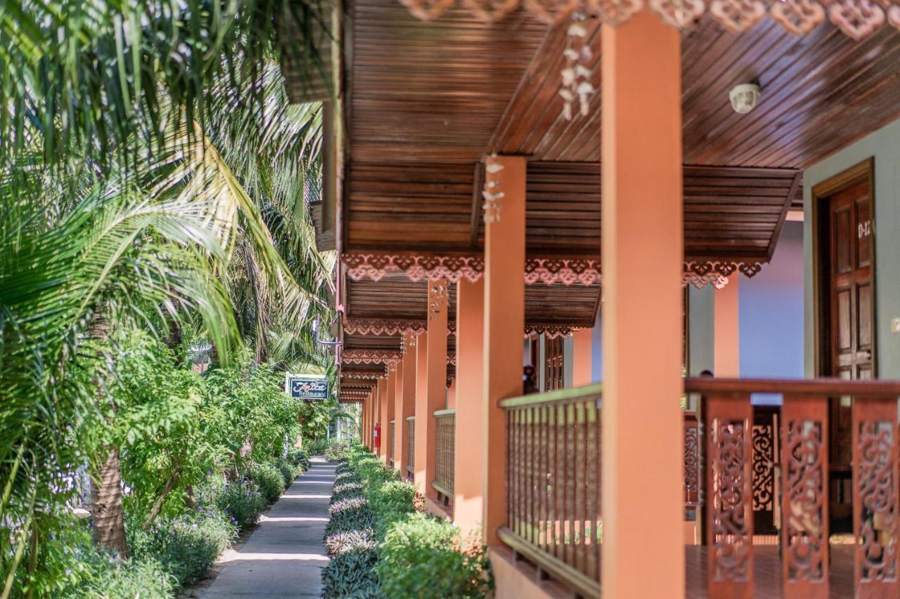 Phi Phi Anita Resort Екстер'єр фото